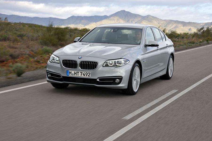  BMW 535i Sedan Luxury Line (F10) 2013 года  (фото 6 из 40)